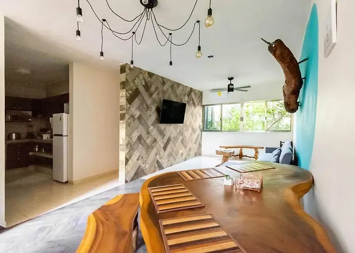 Penthouse Terraza & Jacuzzi Panoramicos, Playas-cenotes Y La Quinta Avenida Todo Caminando A 10 Minutos! Muy Amplio 2 Niveles, Excelente Ubicacion Centro De Playa Del Carmen, Cerca De Restaurantes, Bares, Area De Coworking Incluida Nomadas Digit