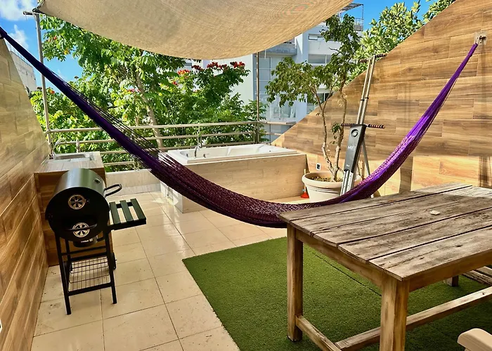 Penthouse Terraza & Jacuzzi Panoramicos, Playas-cenotes Y La Quinta Avenida Todo Caminando A 10 Minutos! Muy Amplio 2 Niveles, Excelente Ubicacion Centro De Playa Del Carmen, Cerca De Restaurantes, Bares, Area De Coworking Incluida Nomadas Digit *