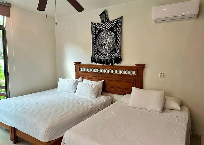 Penthouse Terraza & Jacuzzi Panoramicos, Playas-cenotes Y La Quinta Avenida Todo Caminando A 10 Minutos! Muy Amplio 2 Niveles, Excelente Ubicacion Centro De Playa Del Carmen, Cerca De Restaurantes, Bares, Area De Coworking Incluida Nomadas Digit Apartment *