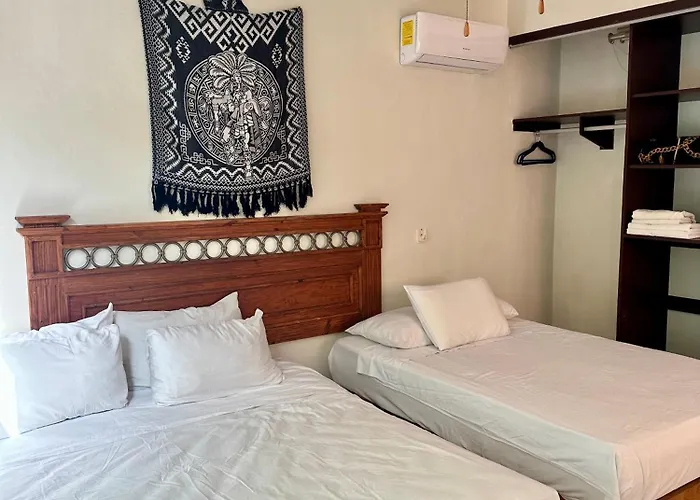 Penthouse Terraza & Jacuzzi Panoramicos, Playas-cenotes Y La Quinta Avenida Todo Caminando A 10 Minutos! Muy Amplio 2 Niveles, Excelente Ubicacion Centro De Playa Del Carmen, Cerca De Restaurantes, Bares, Area De Coworking Incluida Nomadas Digit Playa del Carmen